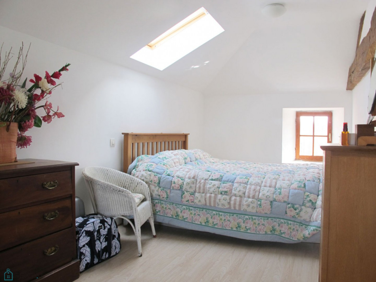 vente Corps de ferme Luchapt - Photo 11