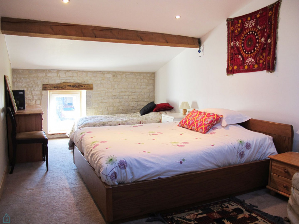 vente Maison de caractère Saint Jean D'angely - Photo 12