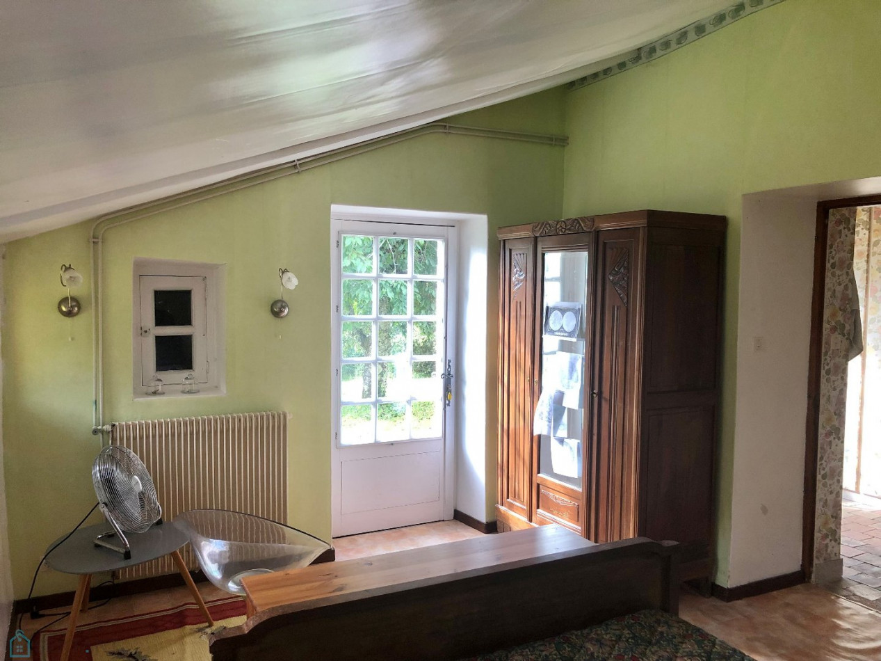 vente Maison de campagne Luchapt - Photo 10