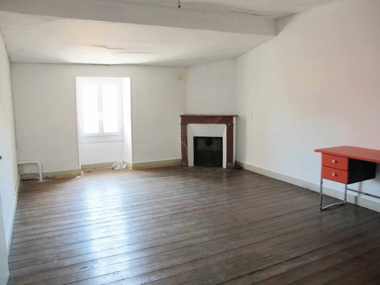 vente Maison de ville Ruffec - Photo 7