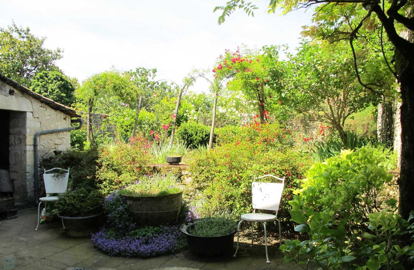 vente Maison de ville Ruffec - Photo 2