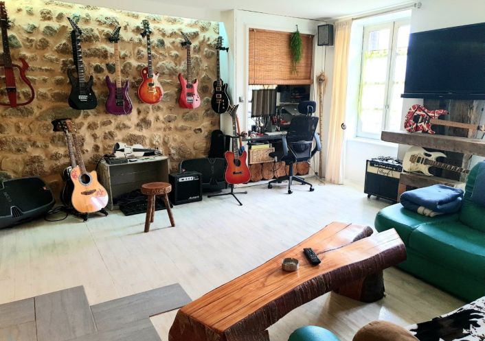 vente Maison de village Les Martres De Veyre