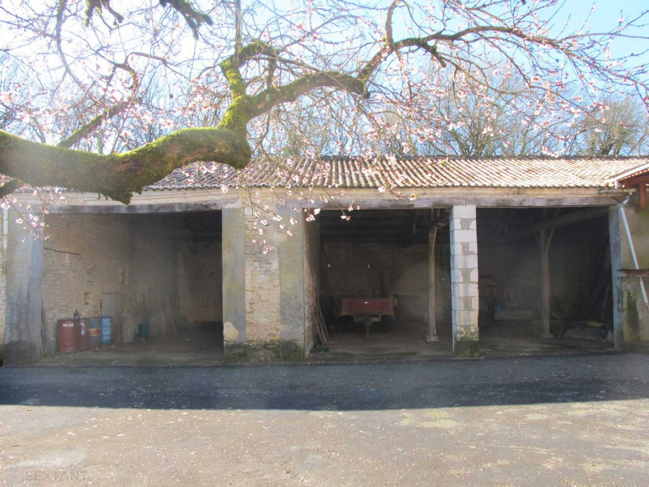 vente Maison Rouillac - Photo 2