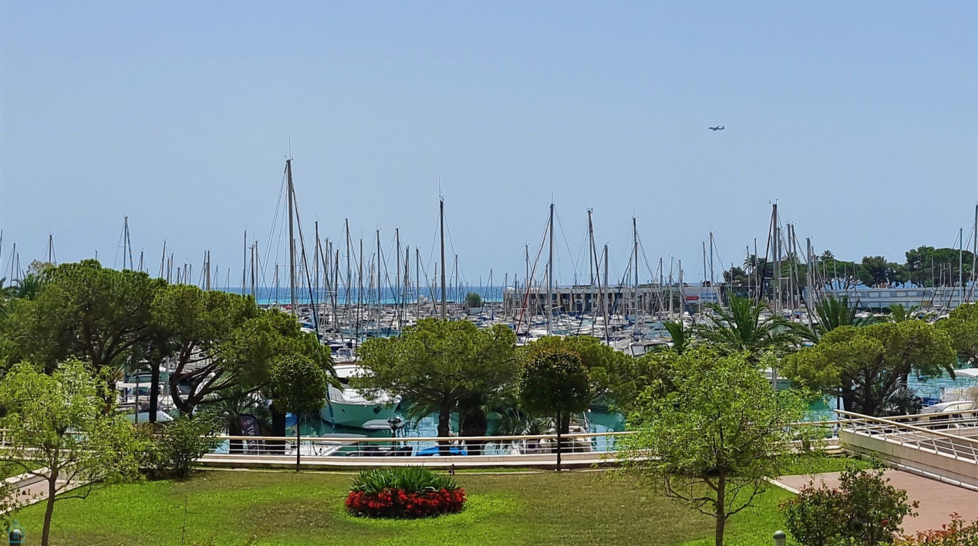 vente Appartement Villeneuve Loubet - Photo 2