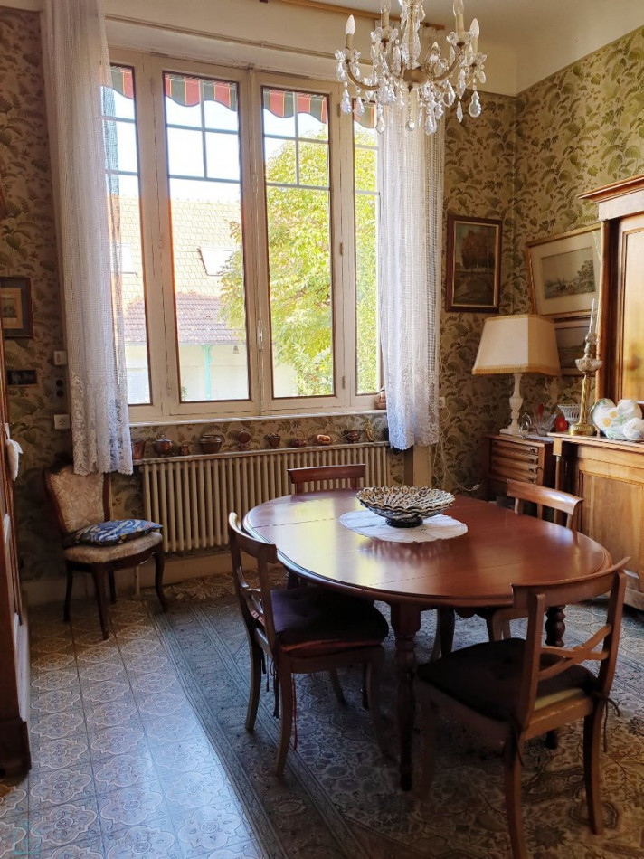 vente Maison bourgeoise Vichy - Photo 11