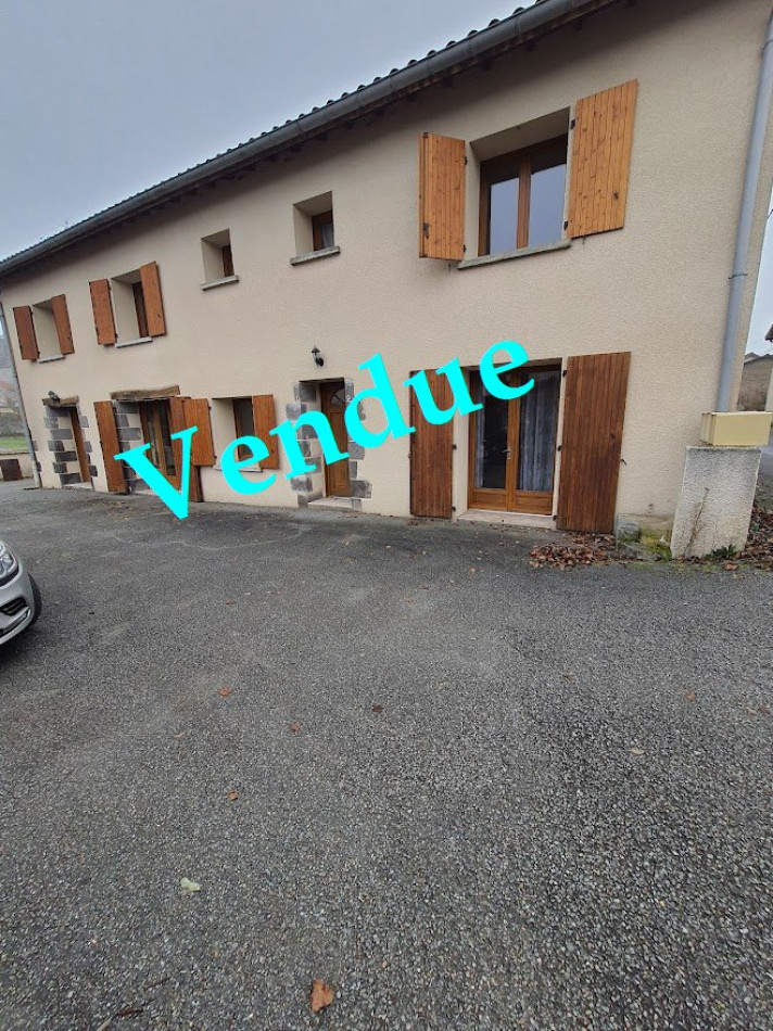 vente Immeuble de rapport Luzillat - Photo 1