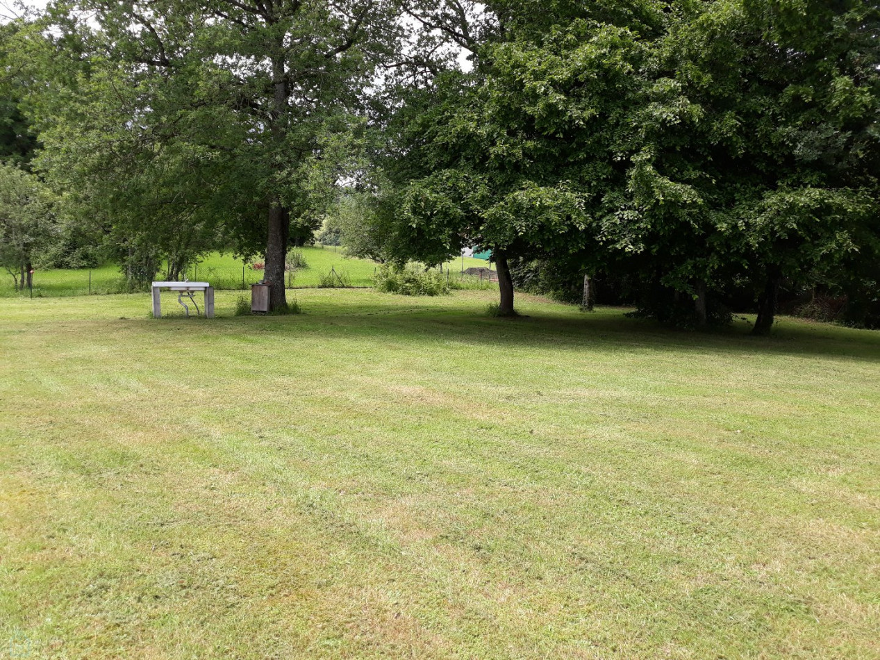 vente Demeure de ville et village Busset - Photo 15