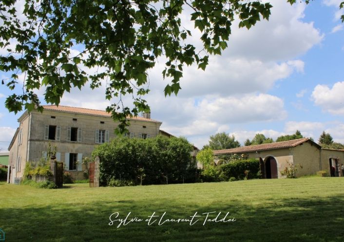 vente Maison de maître Montendre