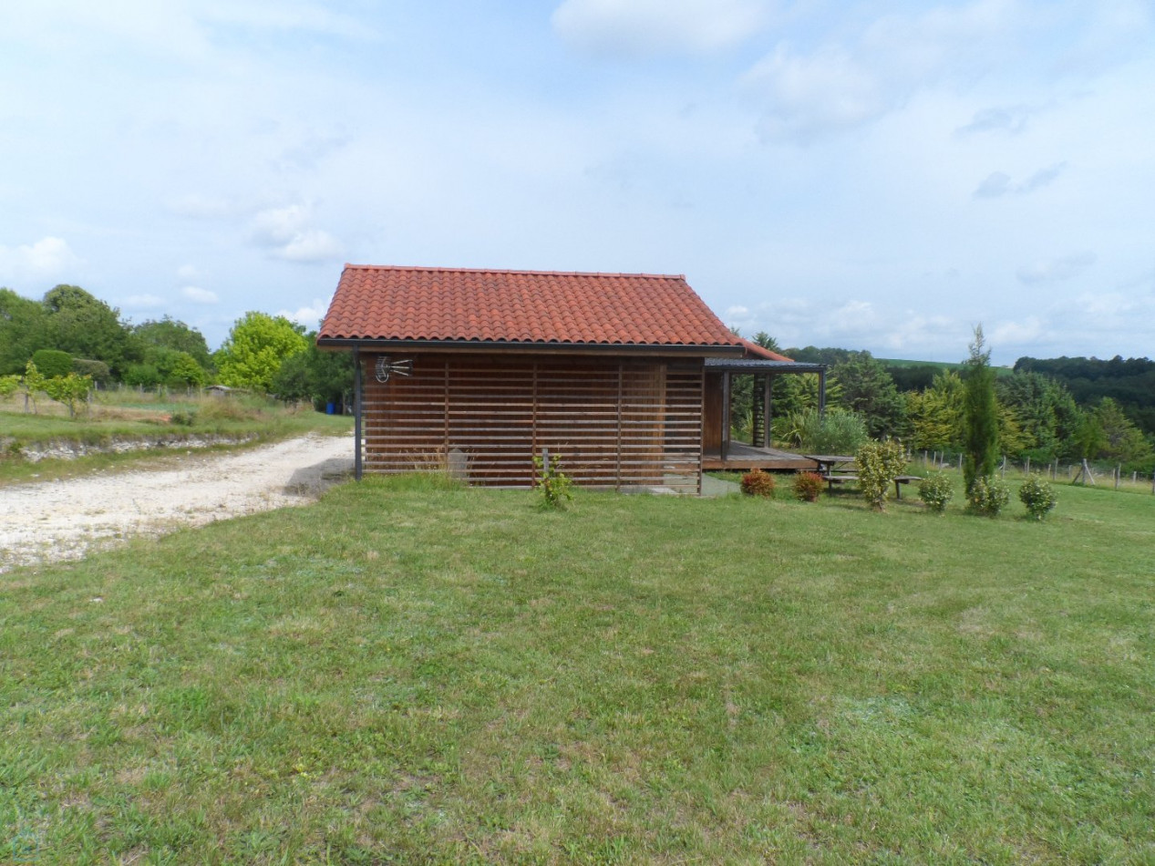 vente Chalet Verteillac - Photo 2