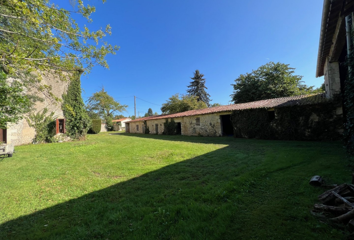 vente Propriété pied dans l'eau Saint Maixent L'ecole - Photo 8