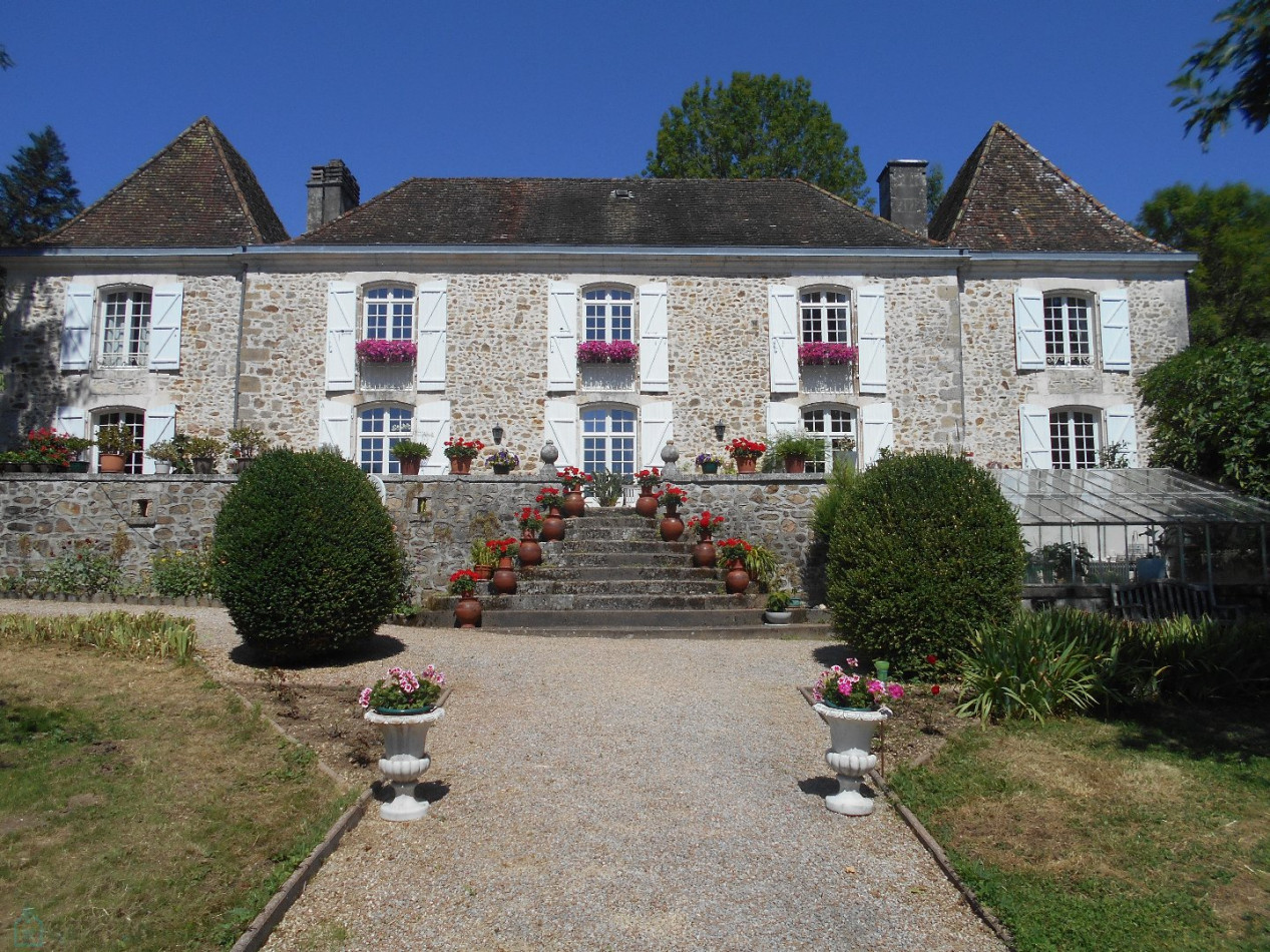 vente Château Nontron - Photo 2