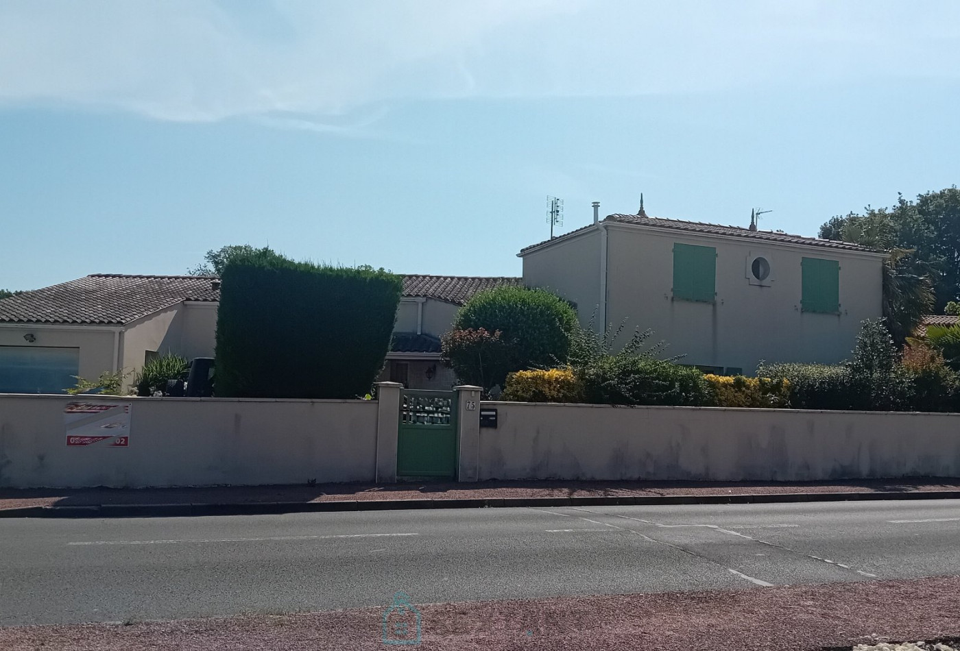 vente Maison individuelle Royan - Photo 1