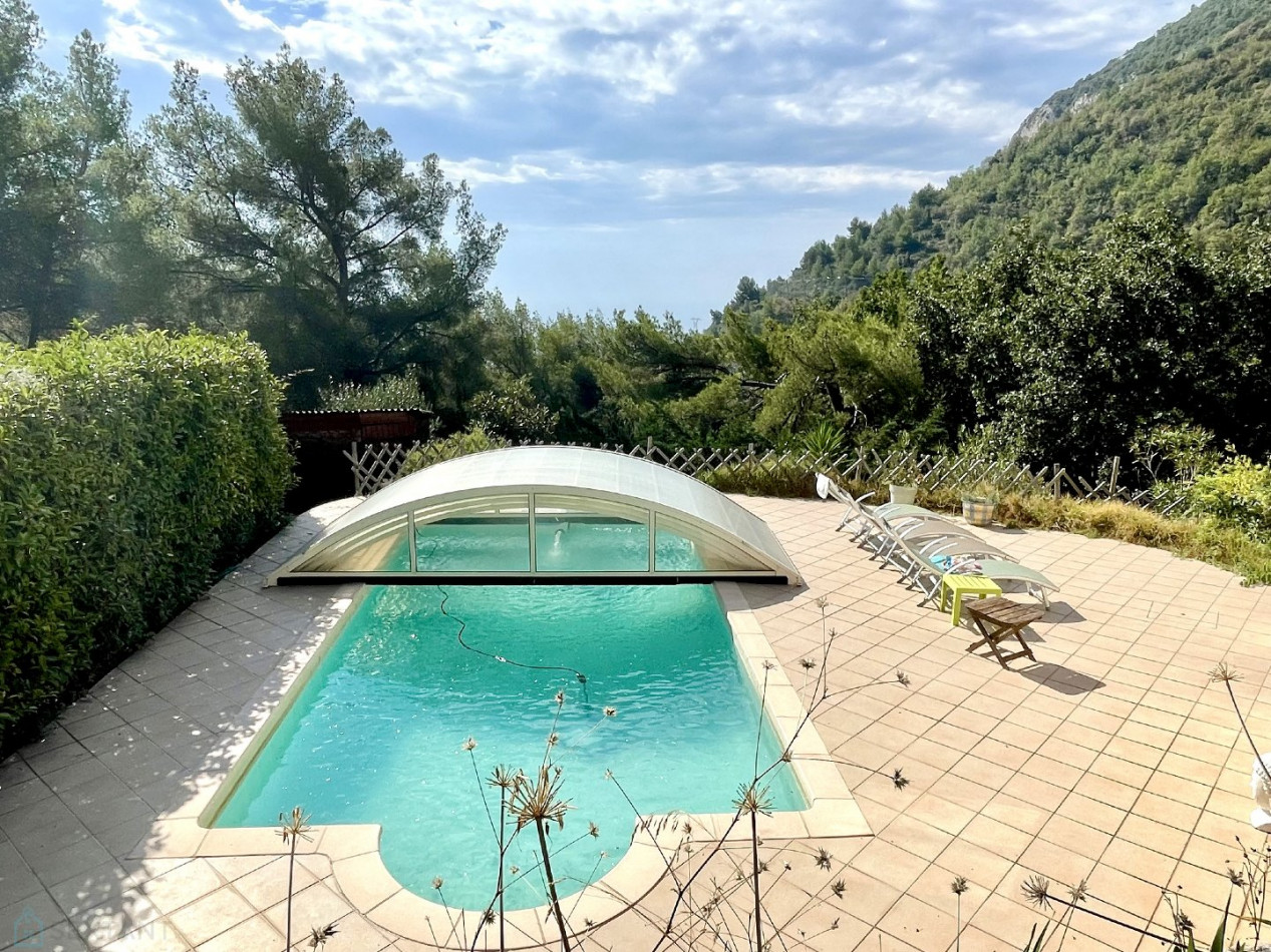 Vente Maison 219m² 7 Pièces à Roquebrune-Cap-Martin (06190) - Sextant Properties
