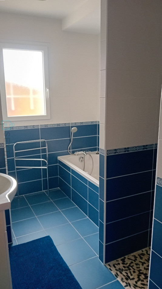 vente Villa Le Gua - Photo 22