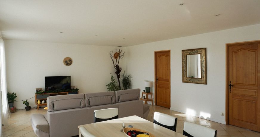 vente Corps de ferme Saint Jory De Chalais