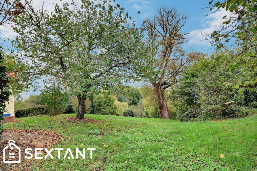 vente Propriété Limons - Photo 1