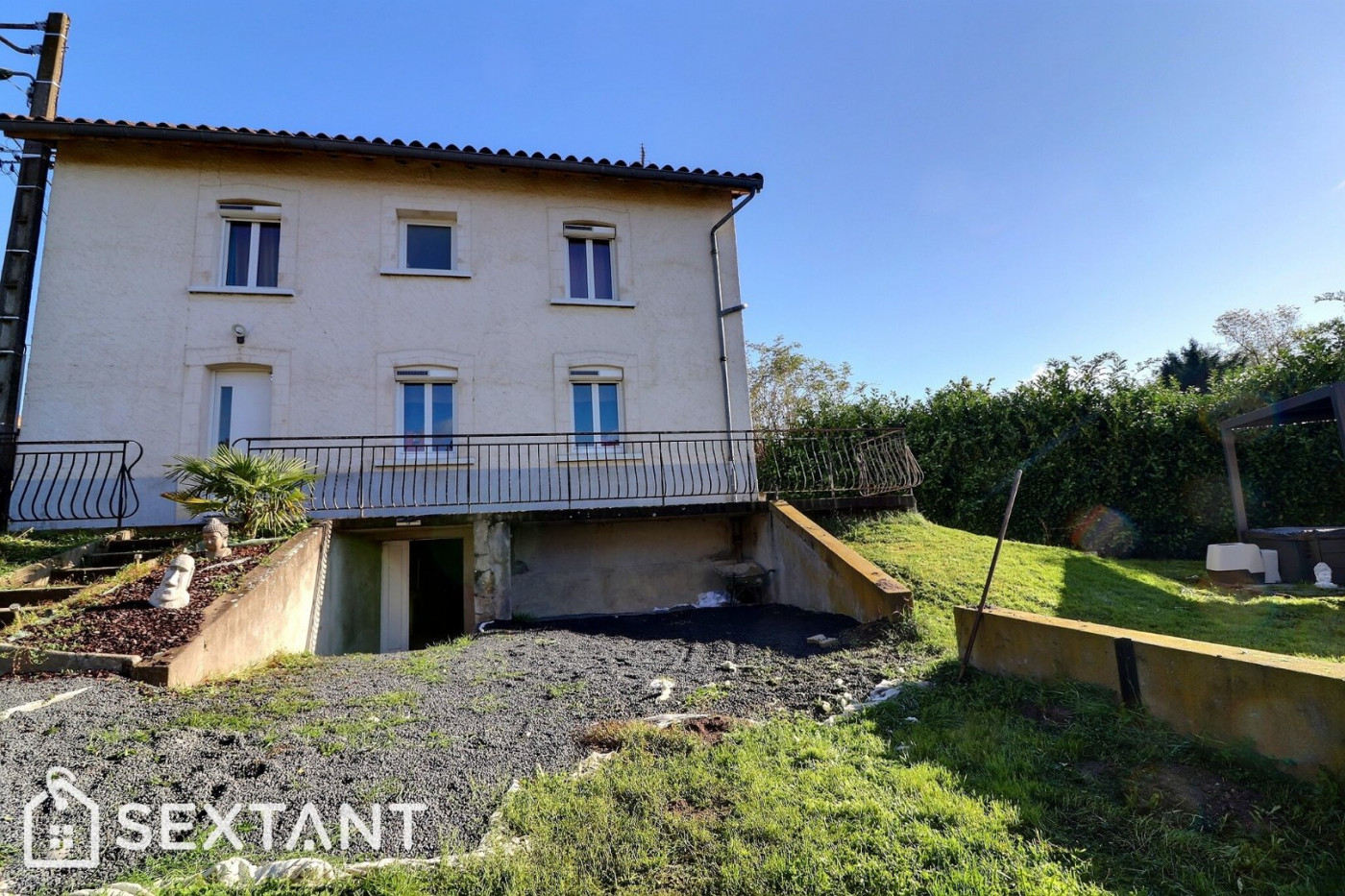 vente Maison Orleat - Photo 1