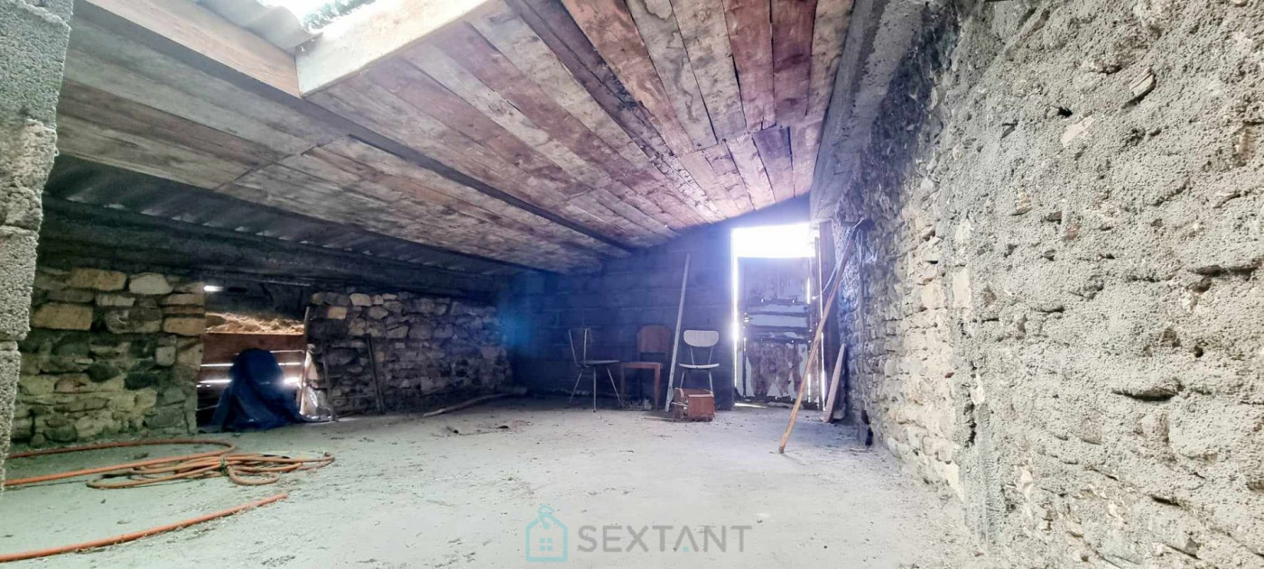 vente Grange Mirefleurs - Photo 5