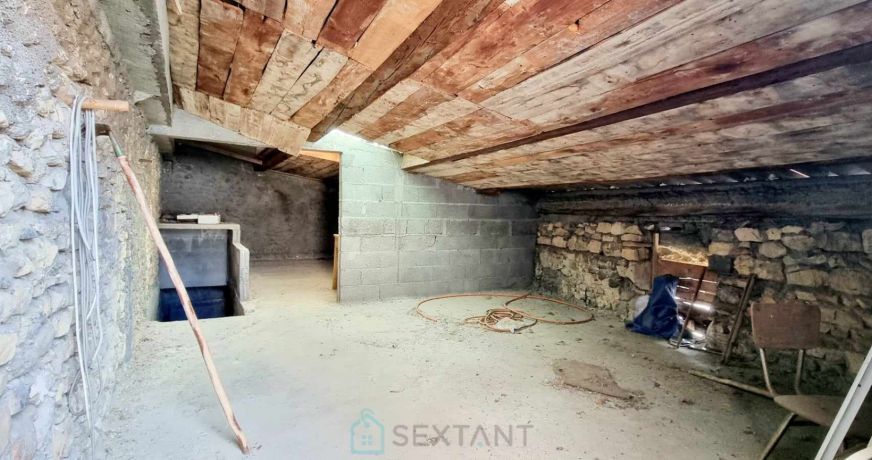 vente Grange Mirefleurs