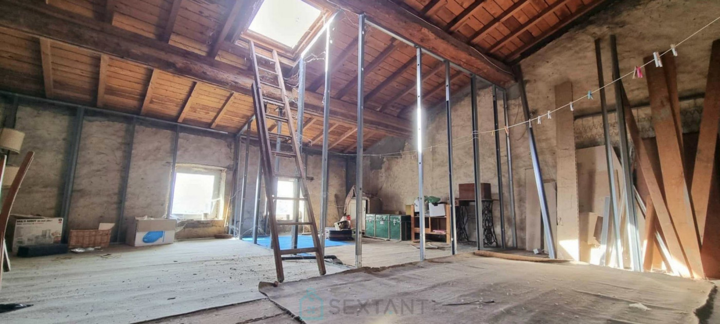 vente Maison de village Mirefleurs - Photo 1