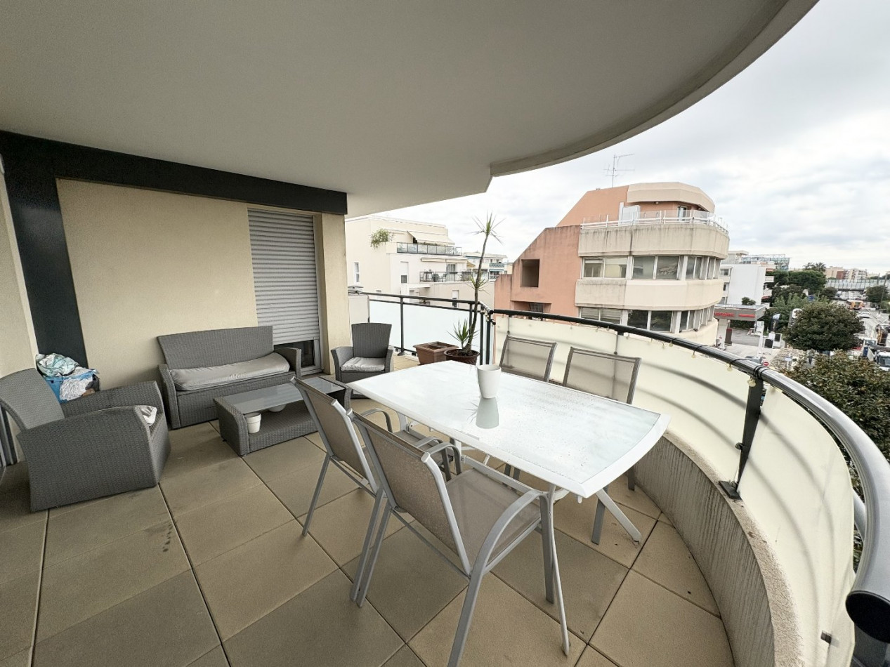 vente Appartement Saint Laurent Du Var - Photo 7