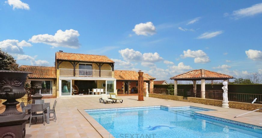 vente Propriété Hautefort