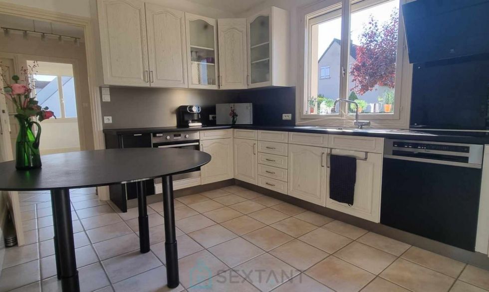 vente  Mehun Sur Yevre