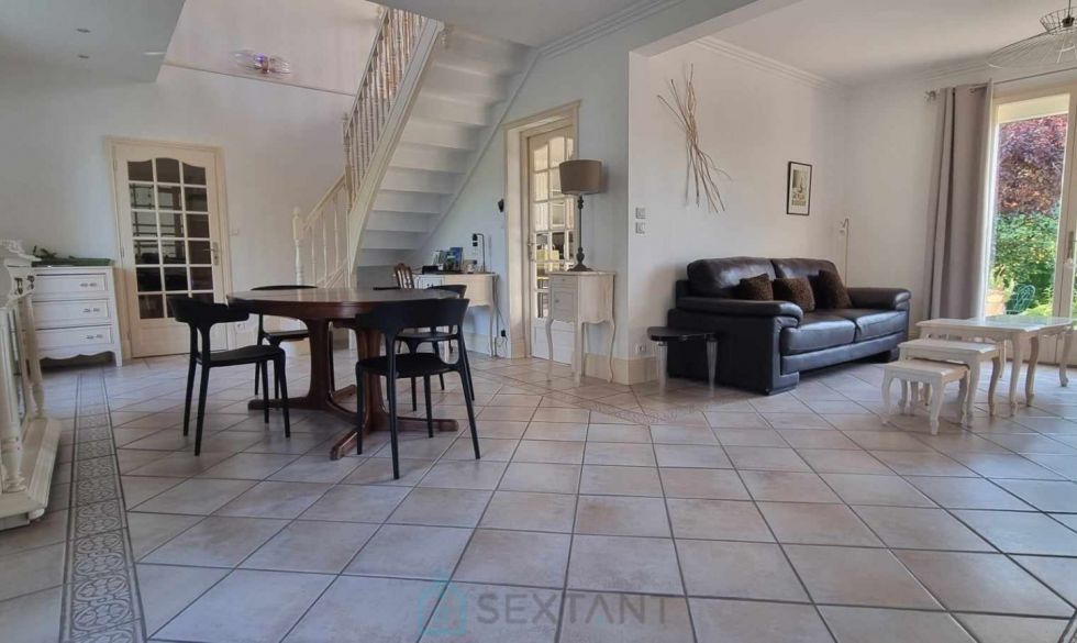 vente  Mehun Sur Yevre