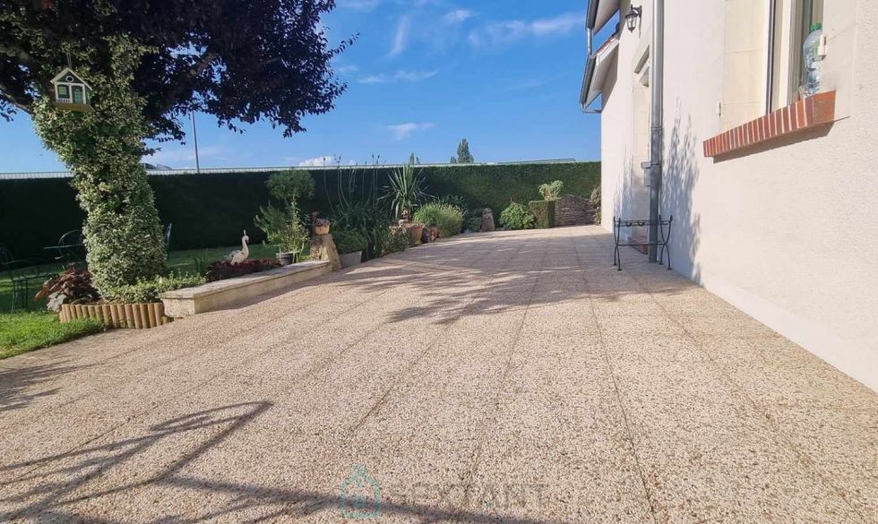 vente  Mehun Sur Yevre