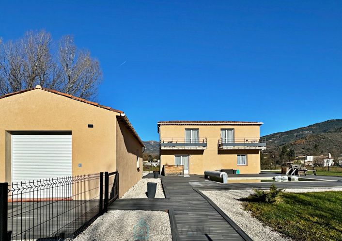 vente Ensemble immobilier collectif Castellane