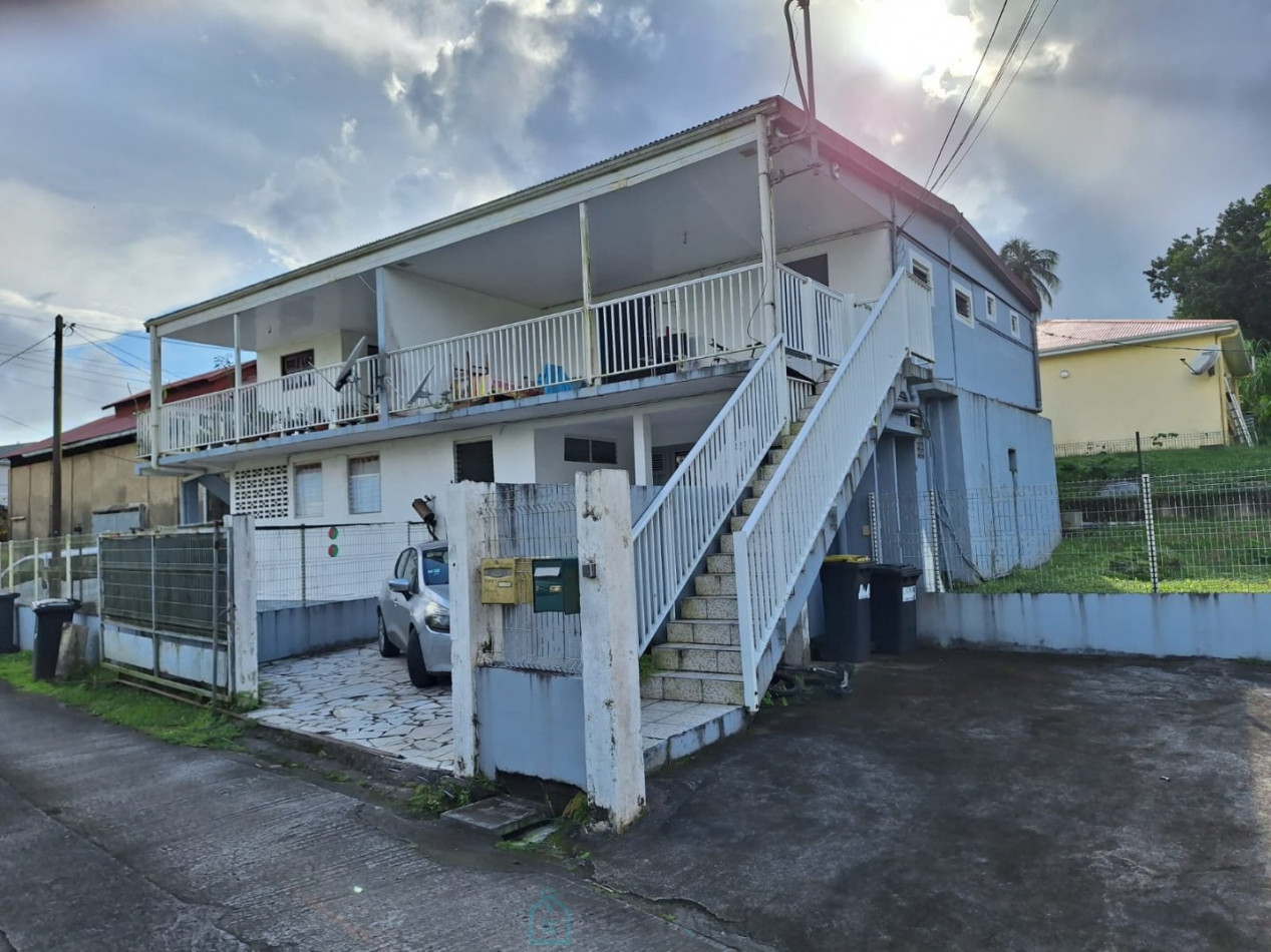 vente Immeuble Saint Joseph - Photo 1