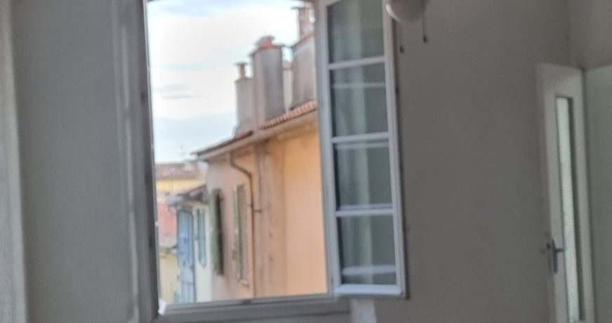 vente Appartement Hyeres