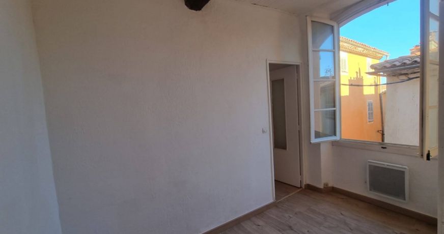 vente Appartement Hyeres