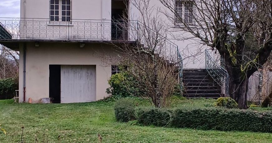 vente Demeure de ville et village Saint Antoine Cumond