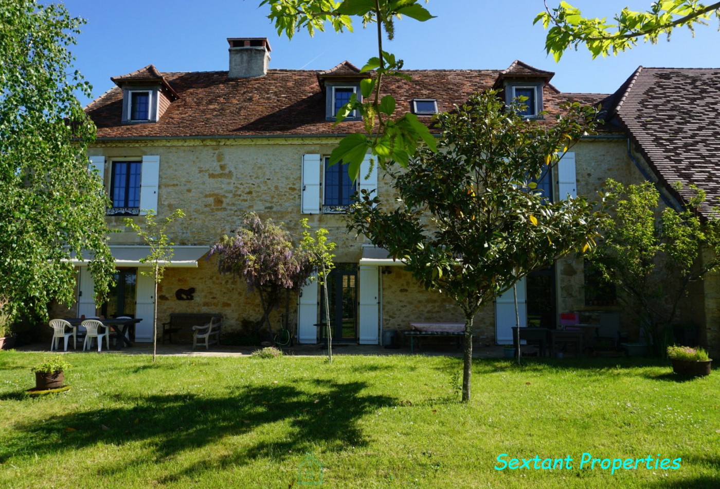 vente Demeure Excideuil - Photo 1