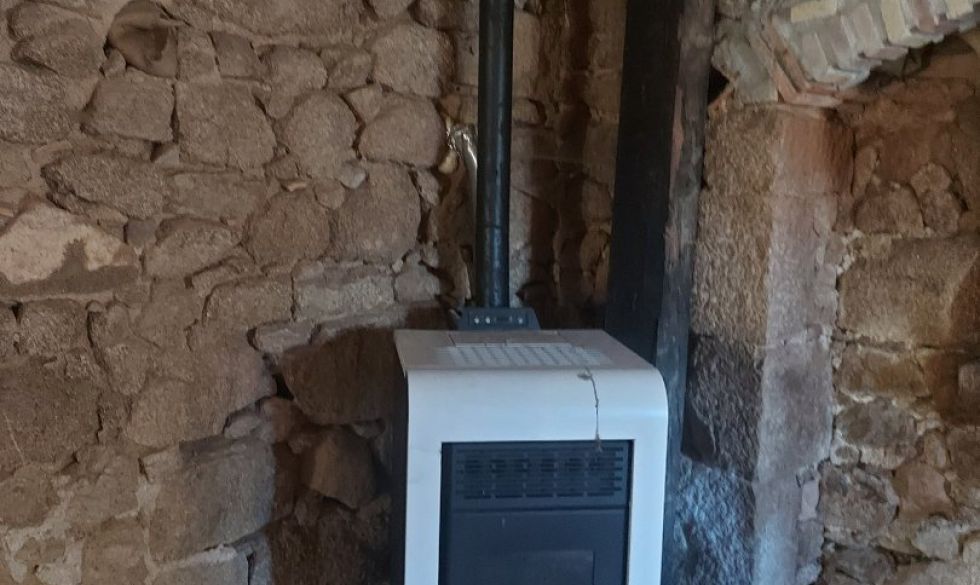 vente  Saint Barthelemy De Bussiere