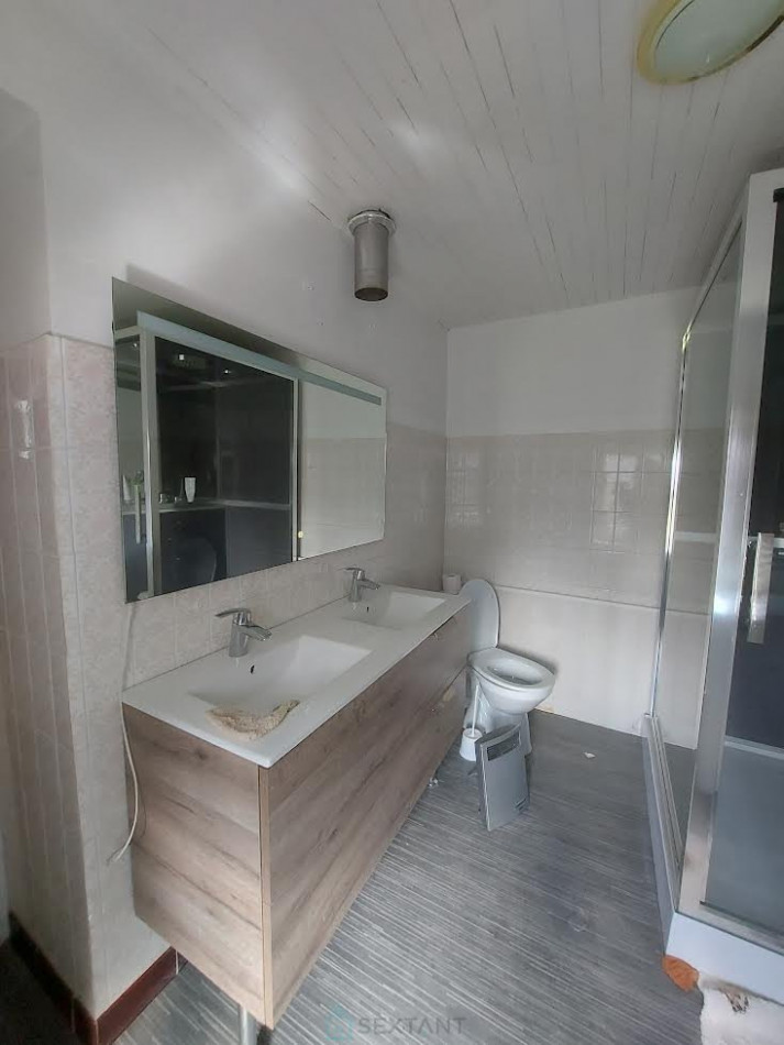 vente Propriété Saint Barthelemy De Bussiere - Photo 16