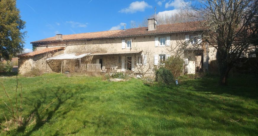 vente Propriété Saint Barthelemy De Bussiere