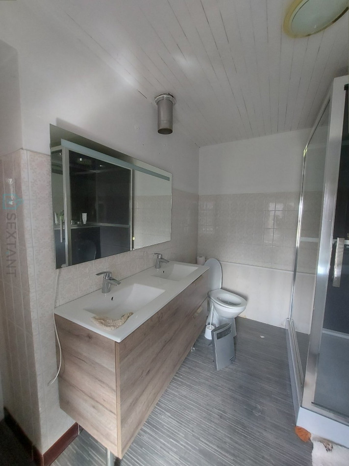 vente Propriété Saint Barthelemy De Bussiere - Photo 7