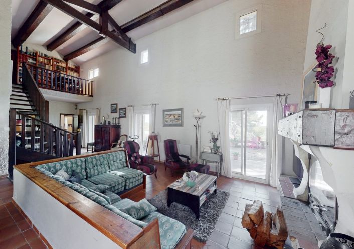 vente Propriété Saint Mitre Les Remparts