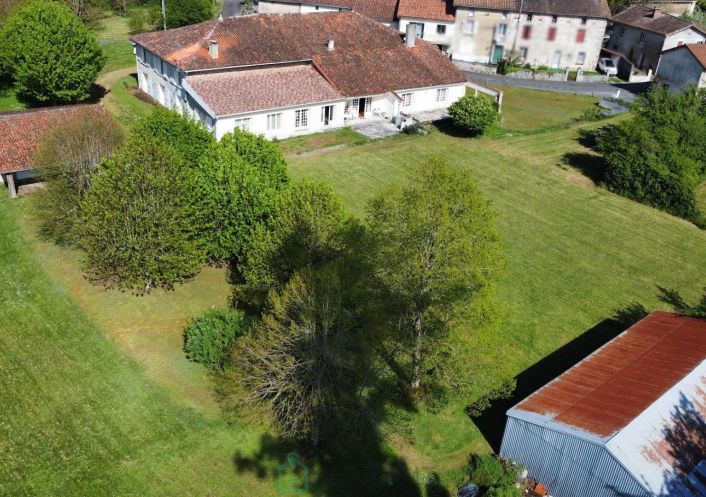 vente Maison de village Chassenon