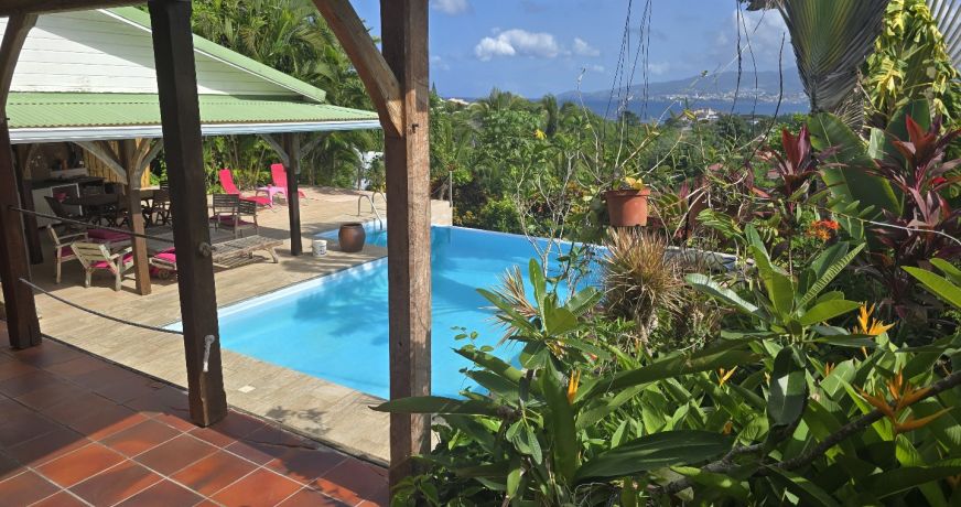 vente Maison et dépendances Les Trois Ilets