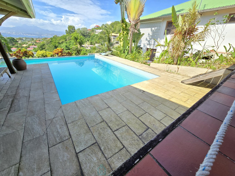 vente Maison et dépendances Les Trois Ilets - Photo 3