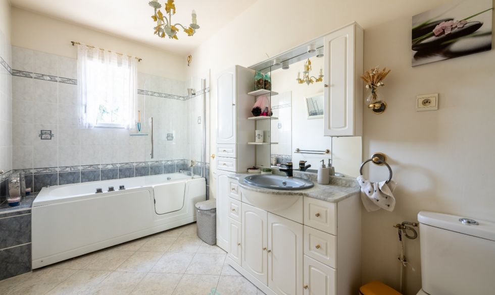 vente Chailly En Biere