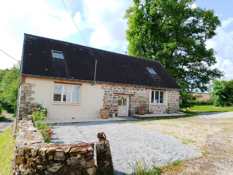 vente Maison Melrand - Photo 1