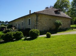 sale Saint Romain Et Saint Clement