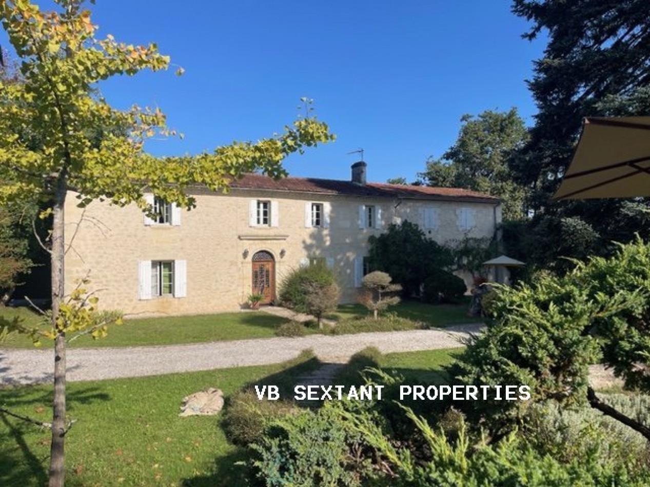 vente Maison et dépendances Romagne - Photo 1