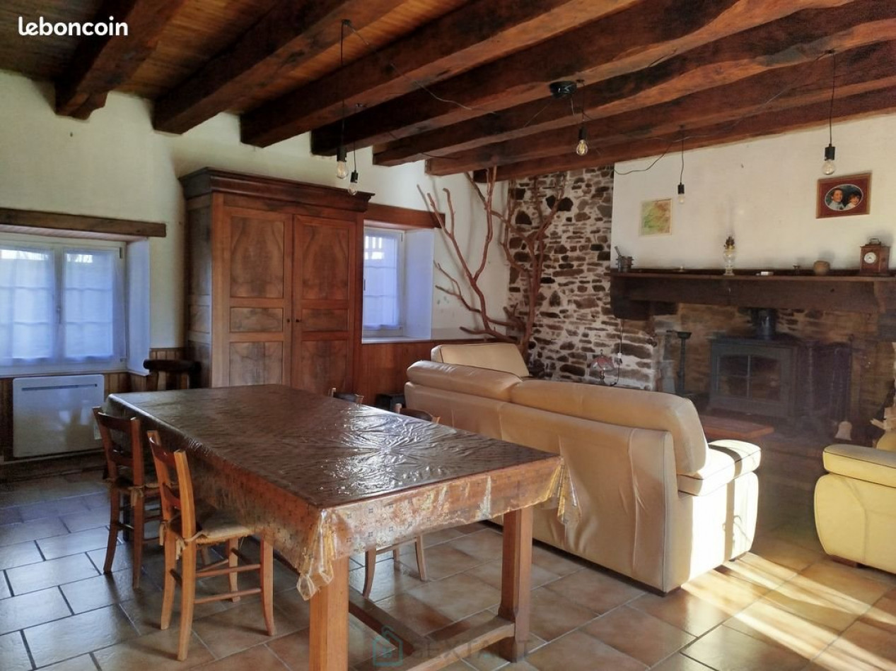 vente Maison de village Saint Paul La Roche - Photo 1