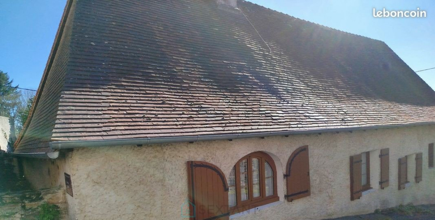 vente Maison de village Saint Paul La Roche - Photo 2