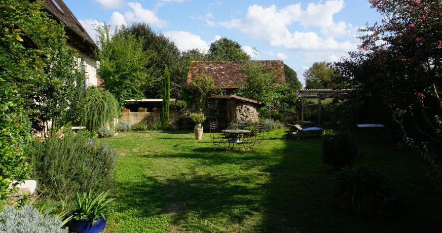 vente Maison en pierre Saint Jory De Chalais
